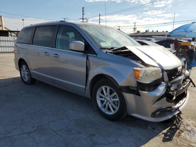 2C4RDGCG3JR205431 - 2018 DODGE GRAND CARAVAN SXT SILVER photo 4