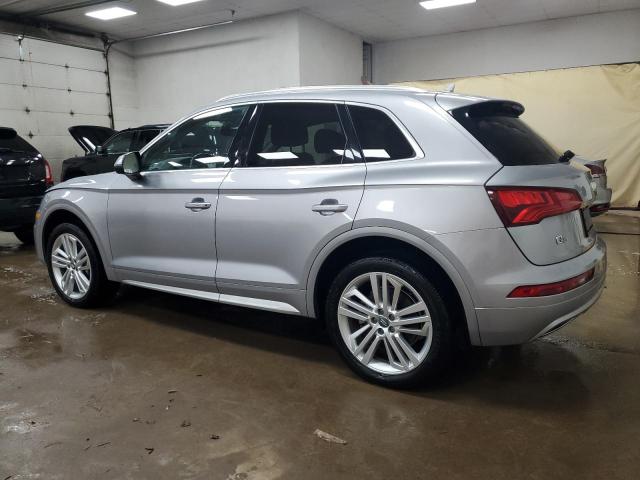 WA1CNAFY9J2020250 - 2018 AUDI Q5 PRESTIGE SILVER photo 2