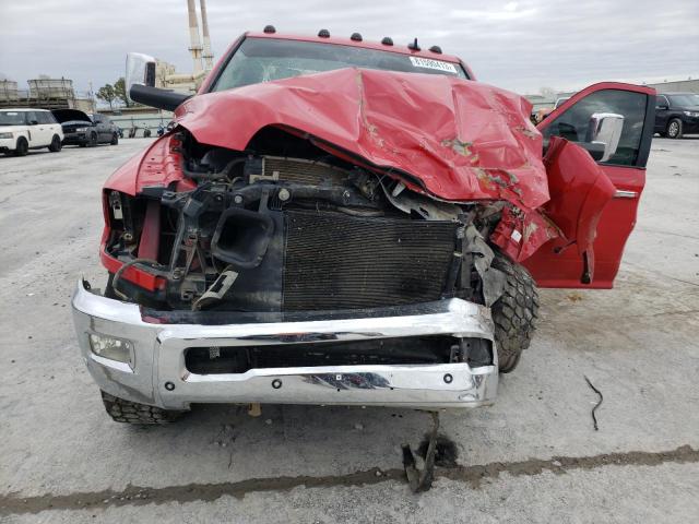 3C6UR5FL2HG569713 - 2017 RAM 2500 LARAMIE RED photo 5