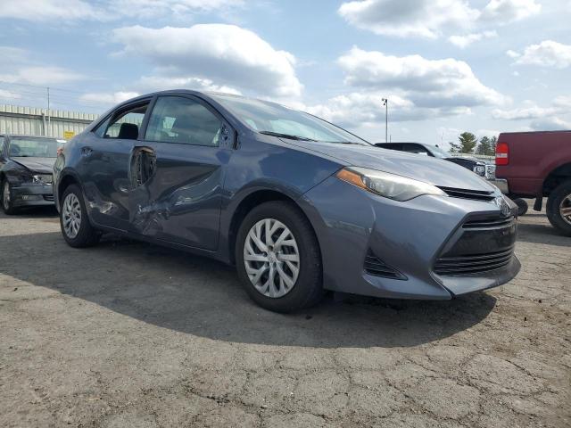 2T1BURHE4HC836929 - 2017 TOYOTA COROLLA L GRAY photo 4