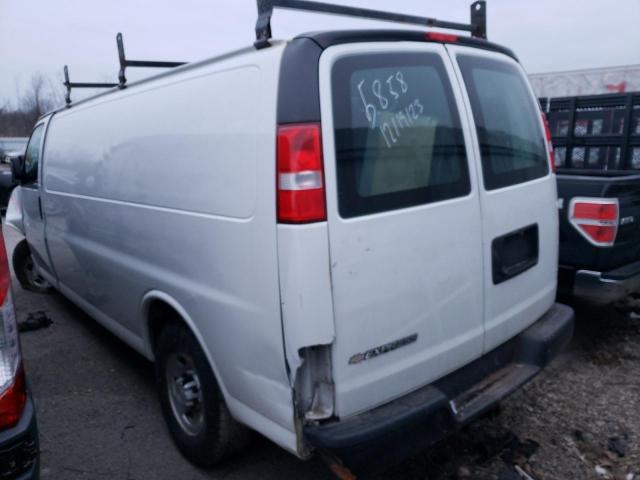 1GCWGBFP6K1227745 - 2019 CHEVROLET EXPRESS G2 WHITE photo 2