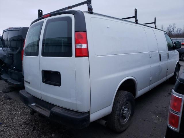 1GCWGBFP6K1227745 - 2019 CHEVROLET EXPRESS G2 WHITE photo 3