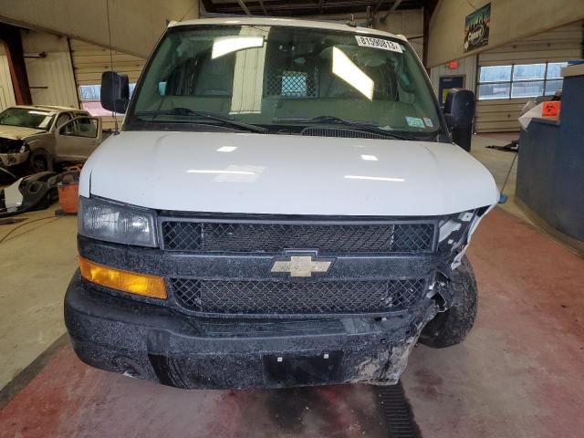 1GCWGBFP6K1227745 - 2019 CHEVROLET EXPRESS G2 WHITE photo 5