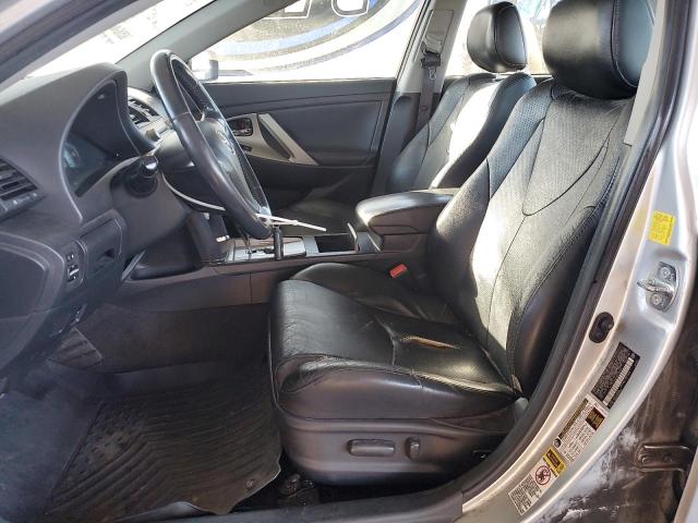 4T1BF3EK4BU188841 - 2011 TOYOTA CAMRY BASE Silber Foto 7