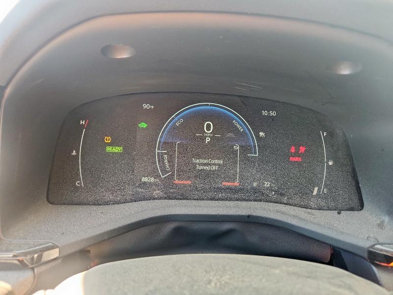 4T1DAACK1SU179139 - 2025 TOYOTA CAMRY XSE WHITE photo 9