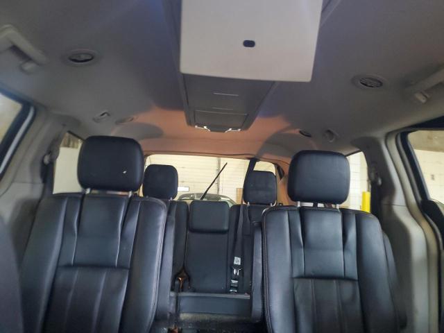 2C4RC1BG1FR560817 - 2015 CHRYSLER TOWN & COU TOURING WHITE photo 10