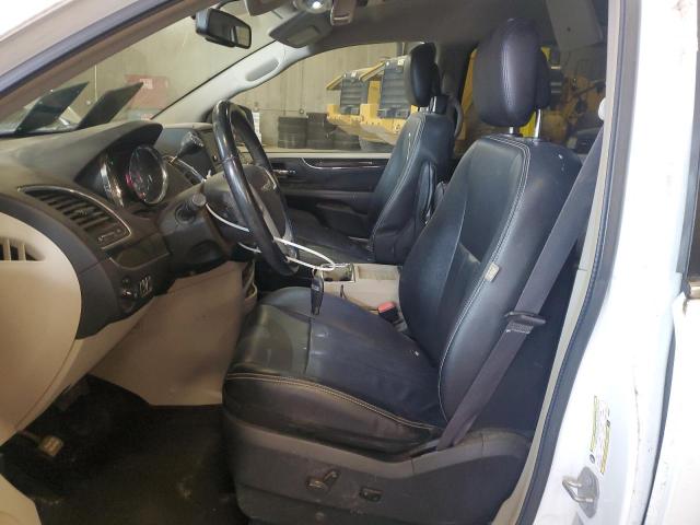 2C4RC1BG1FR560817 - 2015 CHRYSLER TOWN & COU TOURING WHITE photo 7