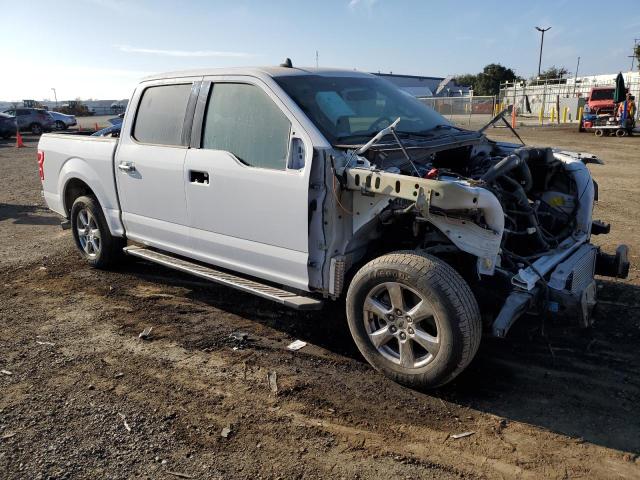 1FTEW1CP8KKC69874 - 2019 FORD F150 SUPERCREW WHITE photo 4