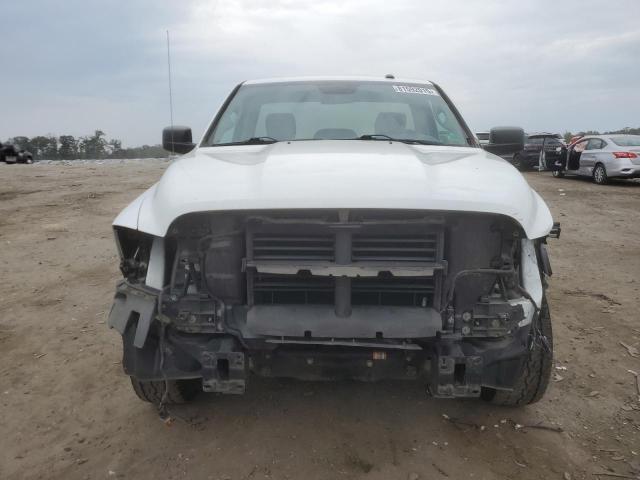 3C6JR6DGXJG244117 - 2018 RAM 1500 ST თეთრი ფოტო 5