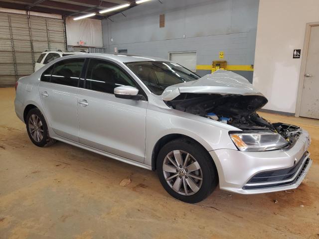 3VWD07AJ0FM299302 - 2015 VOLKSWAGEN JETTA SE SILVER photo 4