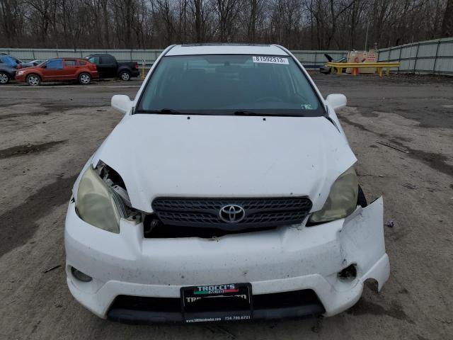 2T1KR32E25C351837 - 2005 TOYOTA COROLLA MA XR WHITE photo 5