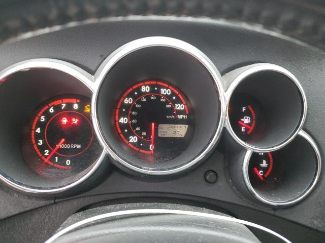 2T1KR32E25C351837 - 2005 TOYOTA COROLLA MA XR WHITE photo 9