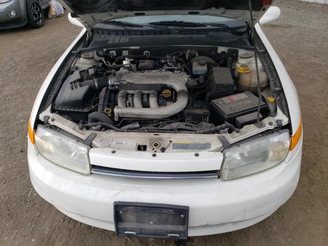 1G8JW54R12Y536981 - 2002 SATURN L300 WHITE photo 11