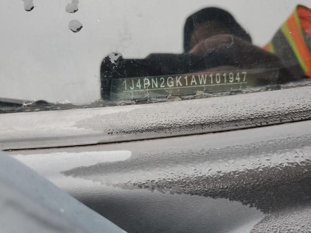 1J4PN2GK1AW101947 - 2010 JEEP LIBERTY SPORT SILVER photo 13