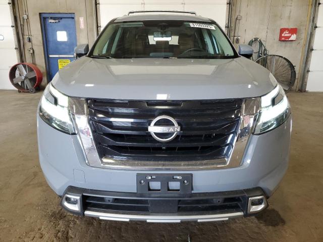5N1DR3DJ8PC240915 - 2023 NISSAN PATHFINDER PLATINUM Boz foto 5