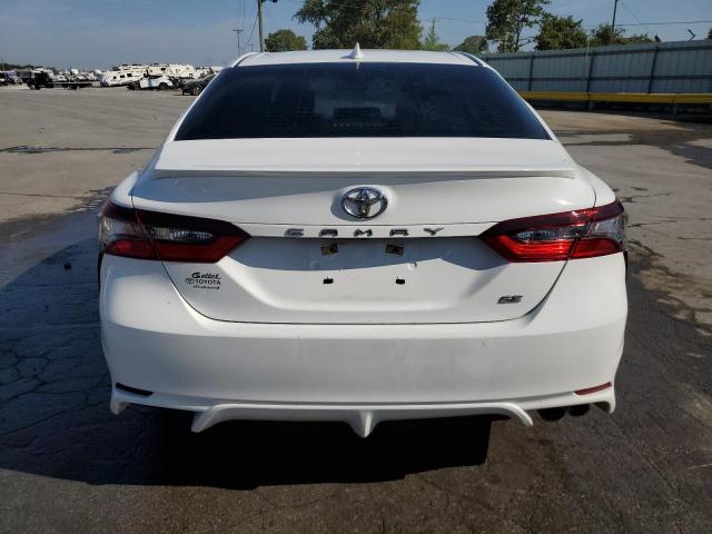 4T1G11AK9MU544962 - 2021 TOYOTA CAMRY SE 白色 照片 6