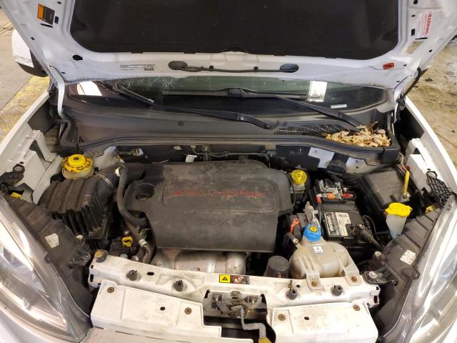 ZFBERFBT6F6196394 - 2015 RAM PROMASTER SLT Білий фото 12