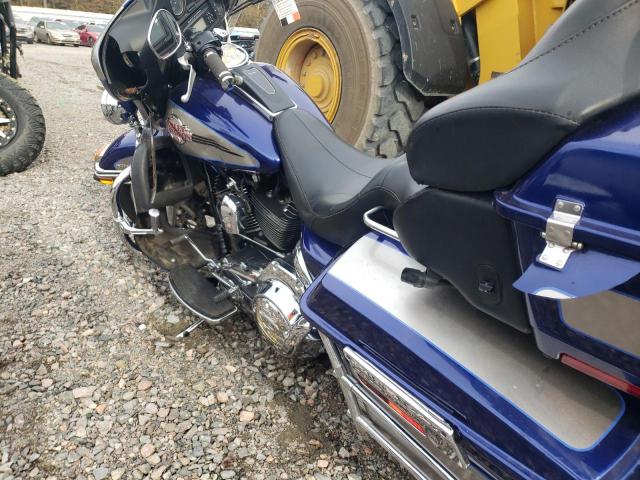 1HD1FC4137Y605101 - 2007 HARLEY-DAVIDSON FLHTCUI 紫色 照片 10