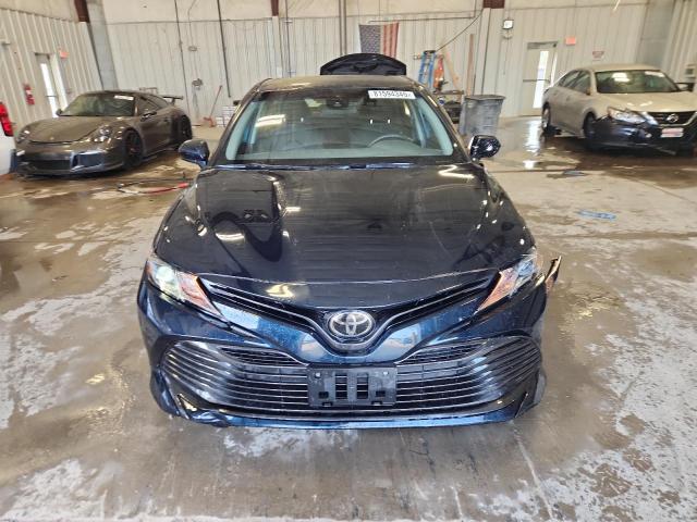 4T1B11HK2JU613812 - 2018 TOYOTA CAMRY L 黑色 照片 5