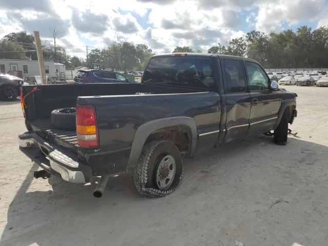 1GCHC29U61E113046 - 2001 CHEVROLET SILVERADO C2500 HEAVY DUTY BLACK photo 3
