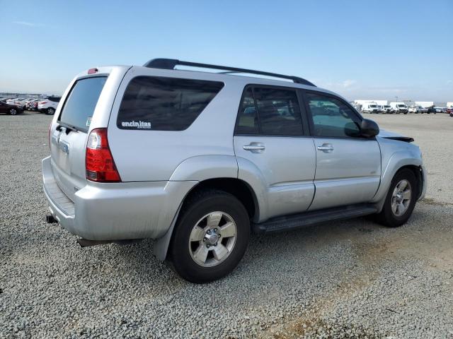 JTEZU14RX8K004448 - 2008 TOYOTA 4RUNNER SR5 银色 照片 3