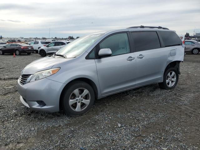 2012 TOYOTA SIENNA LE, 