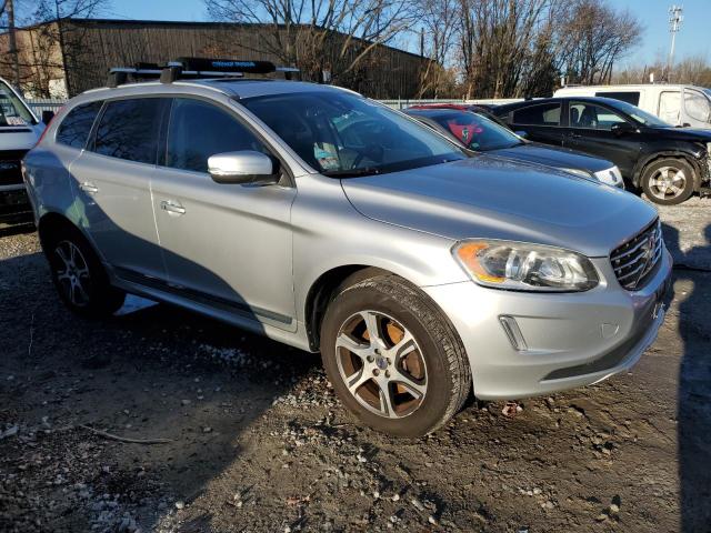 YV4902RB6F2590559 - 2015 VOLVO XC60 T6 PREMIER SILVER photo 4