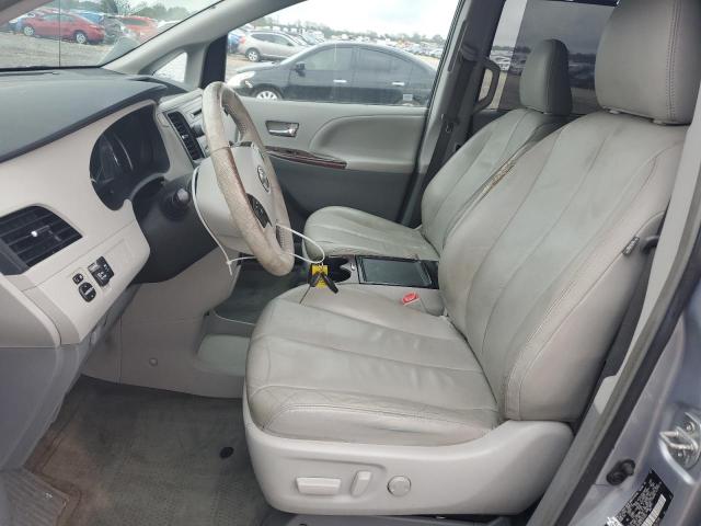 5TDYK3DC7ES474017 - 2014 TOYOTA SIENNA XLE SILVER photo 7