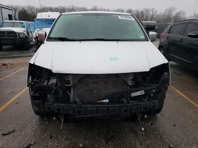 2C4RC1CG7FR619206 - 2015 CHRYSLER TOWN & COU TOURING L WHITE photo 5