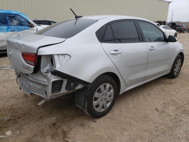 3KPA24AD2NE504507 - 2022 KIA RIO LX SILVER photo 3