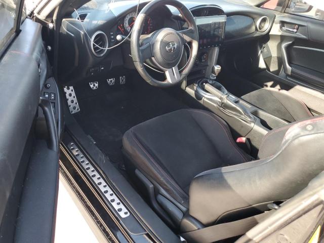 JF1ZNAA13D1716161 - 2013 TOYOTA SCION FR-S BLACK photo 8