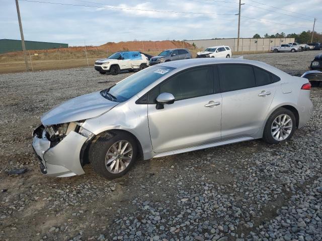 JTDVPMAE4MJ171532 - 2021 TOYOTA COROLLA LE SILVER photo 1