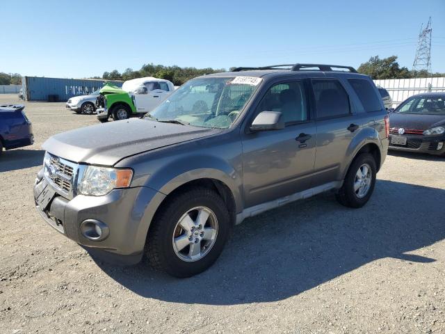 2010 FORD ESCAPE XLT, 