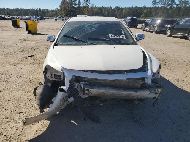 1G1ZC5EB4A4135894 - 2010 CHEVROLET MALIBU 1LT თეთრი ფოტო 5