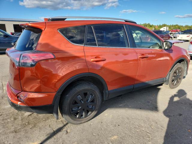 JTMBFREV3GJ060665 - 2016 TOYOTA RAV4 LE ORANGE photo 3