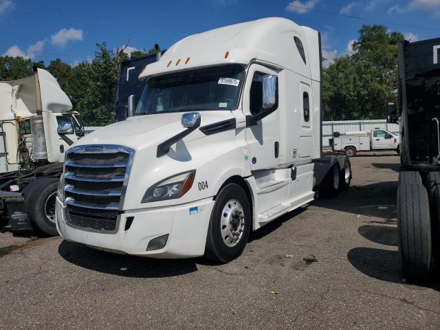 3AKJHHDRXKSKC9378 - 2019 FREIGHTLINER CASCADIA 1 WHITE photo 2