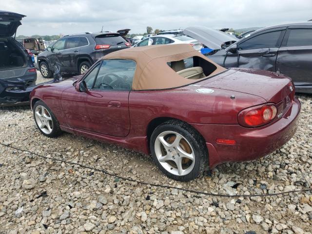 JM1NB353530308841 - 2003 MAZDA MX-5 MIATA BASE RED photo 2