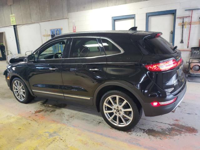 5LMCJ3C91KUL35133 - 2019 LINCOLN MKC RESERVE BLACK photo 2