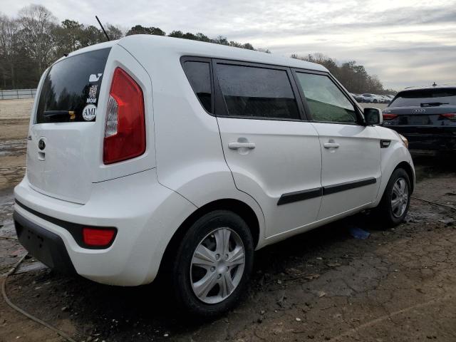 KNDJT2A52D7759358 - 2013 KIA SOUL WHITE photo 3