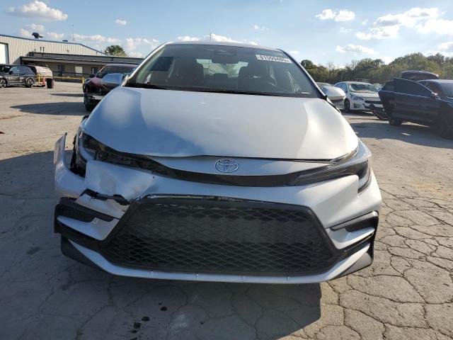 5YFS4MCE9RP204987 - 2024 TOYOTA COROLLA SE Արծաթագույն լուսանկար 5