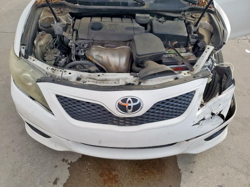 4T1BF3EK5BU650128 - 2011 TOYOTA CAMRY BASE WHITE photo 11