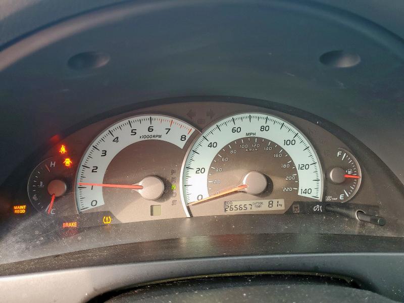 4T1BF3EK5BU650128 - 2011 TOYOTA CAMRY BASE WHITE photo 9