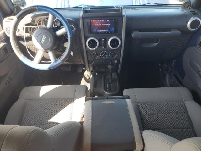 1J4GA59169L770214 - 2009 JEEP WRANGLER UNLIMITED SAHARA BLUE photo 8