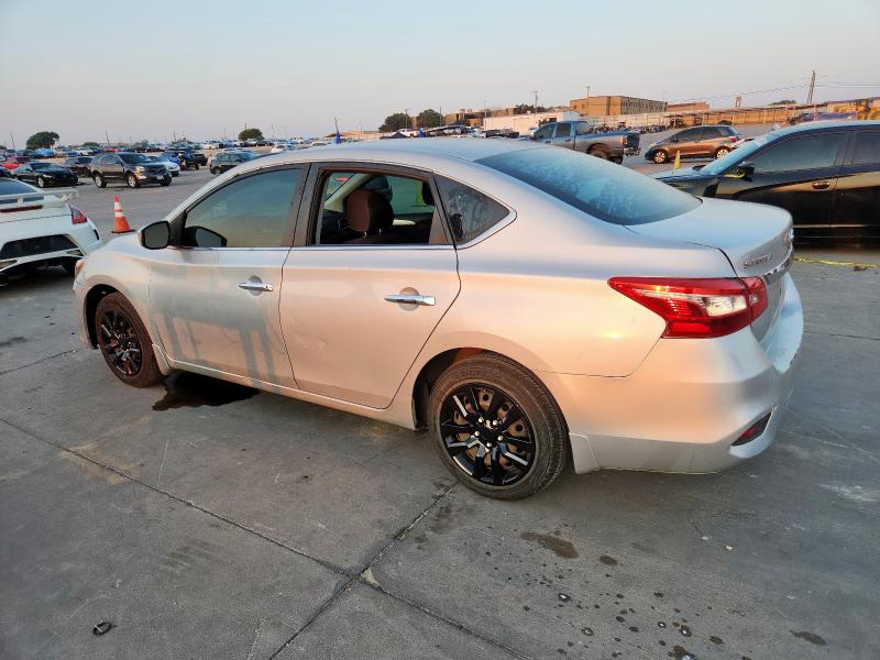 3N1AB7AP9JY341829 - 2018 NISSAN SENTRA S SILVER photo 2