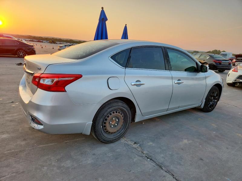 3N1AB7AP9JY341829 - 2018 NISSAN SENTRA S SILVER photo 3