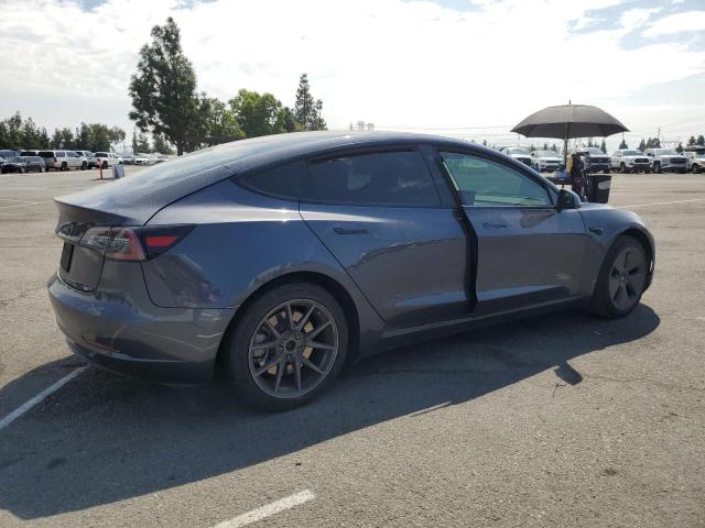 5YJ3E1EA7PF385154 - 2023 TESLA MODEL 3 灰色 照片 3