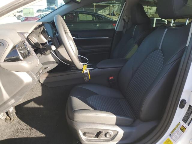 4T1S11AK9RU919816 - 2024 TOYOTA CAMRY SE NIGHT SHADE WHITE photo 7