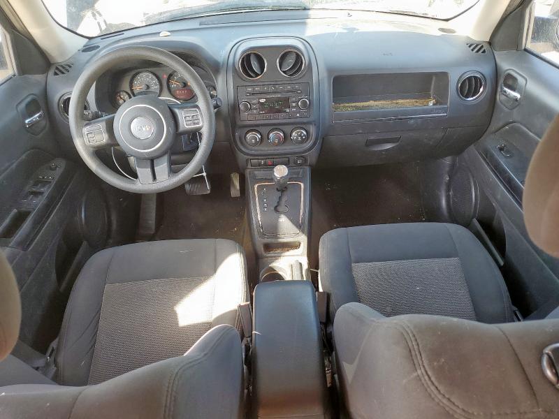 1C4NJPBB1HD121036 - 2017 JEEP PATRIOT SPORT 黑色 照片 8