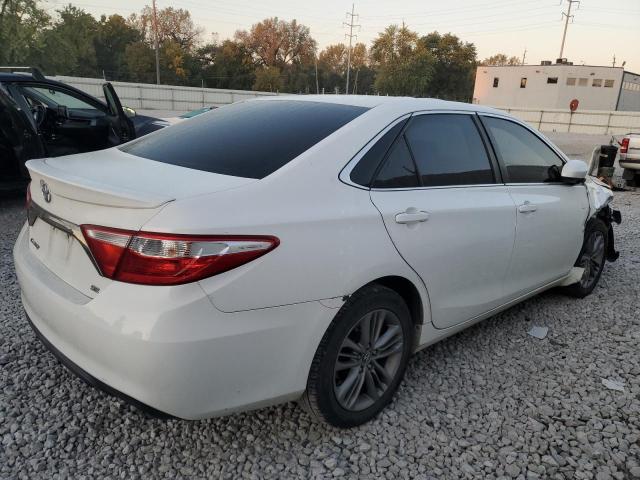4T1BF1FK2GU154360 - 2016 TOYOTA CAMRY LE WHITE photo 3