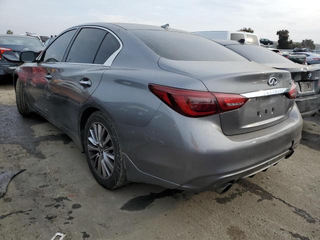 JN1EV7AP5JM352371 - 2018 INFINITI Q50 LUXE GRAY photo 2